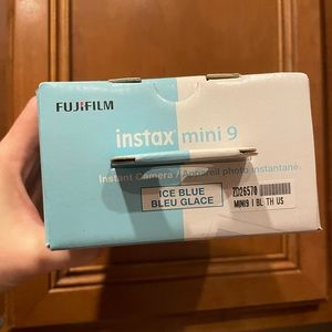 Fujifilm Instax Mini 9